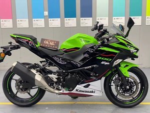 二手川崎ninja 400